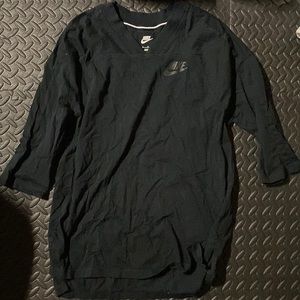 Nike ¾ sleeve shirt